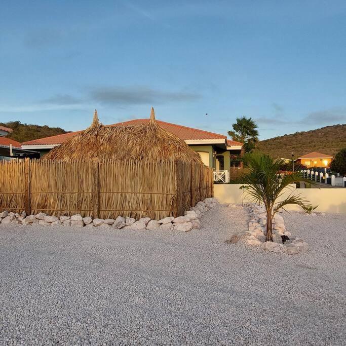 Casa Antonia Villapark Fontein Mit Salzwasserpool Bagian luar foto