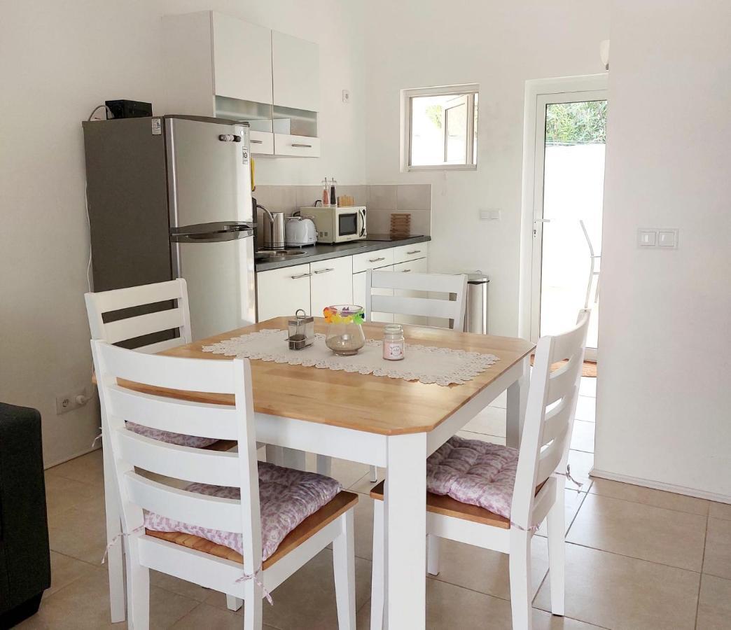 Casa Antonia Villapark Fontein Mit Salzwasserpool Bagian luar foto